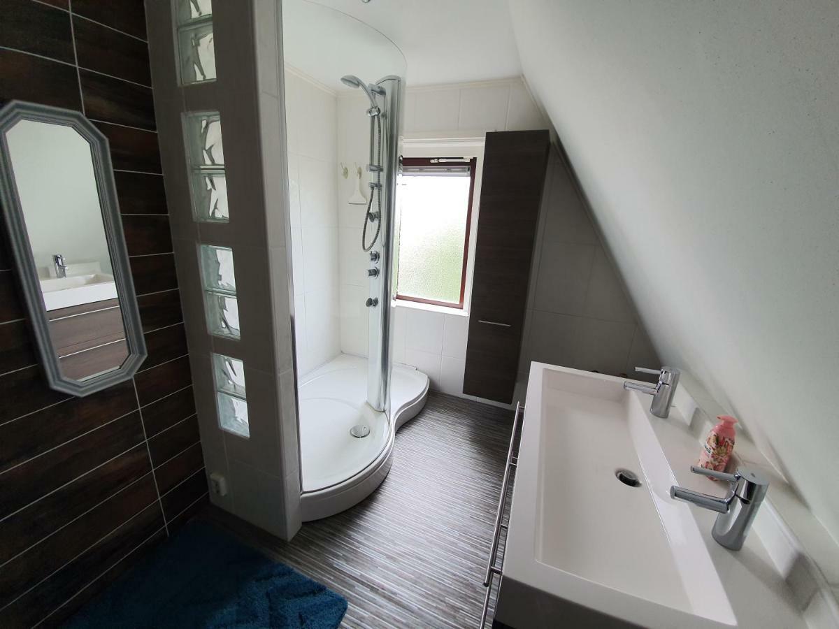 B&B Maaslandje Wijk en Aalburg Exterior photo